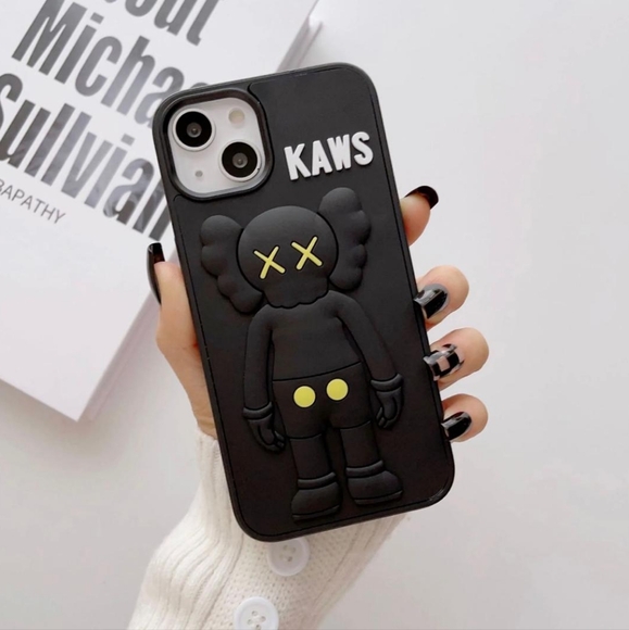 Phone cases for iphone KAWS 3D design - Picture 6 of 6